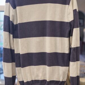 Brandy Melville Grey & White Striped Sweater – One Size